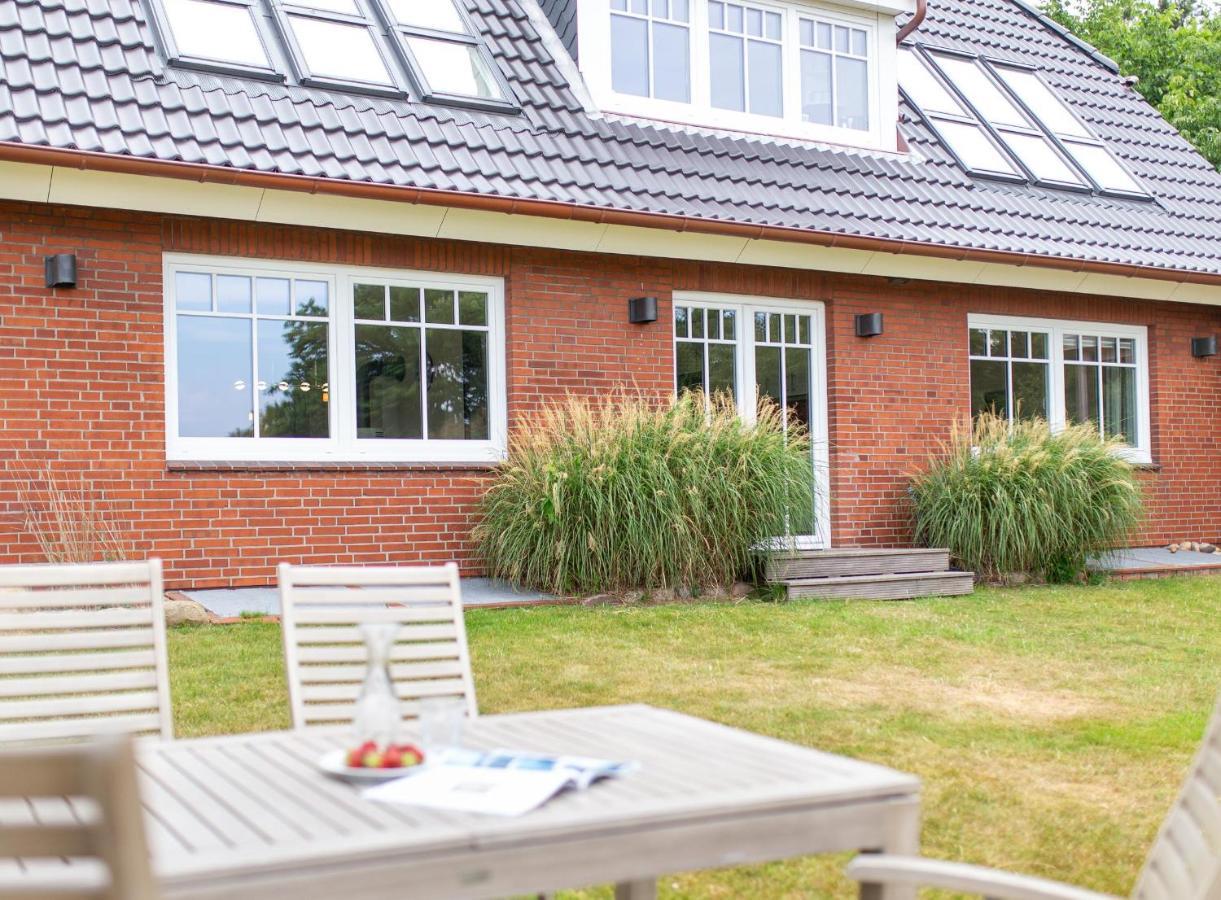 Haus Watthus - Wohnung Paradies Небель Екстер'єр фото